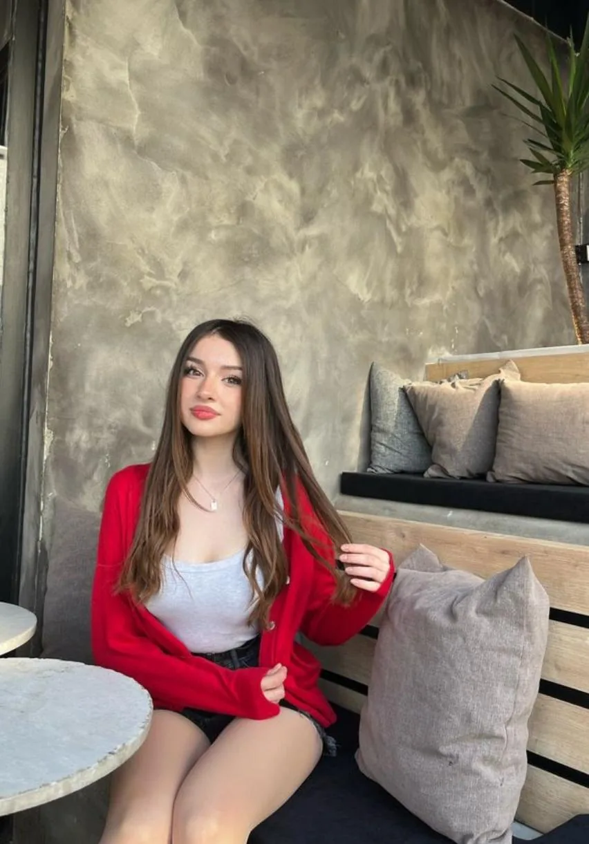Derya - Büyükçekmece Escort