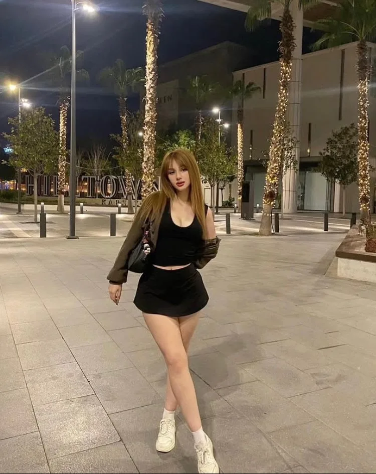 Özlem - Büyükçekmece Escort