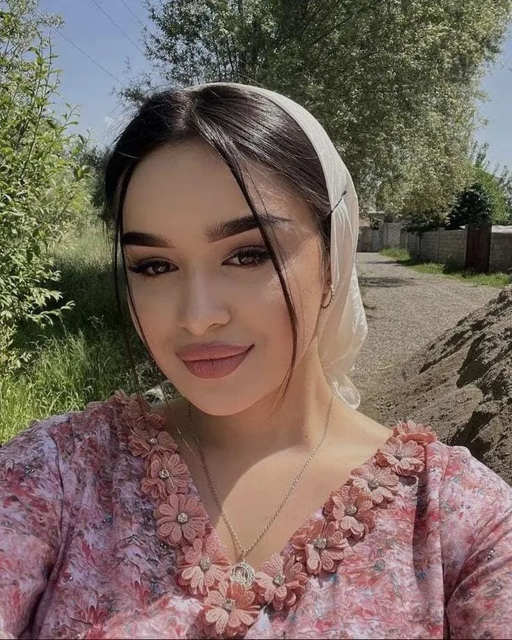 Elif - Büyükçekmece Escort