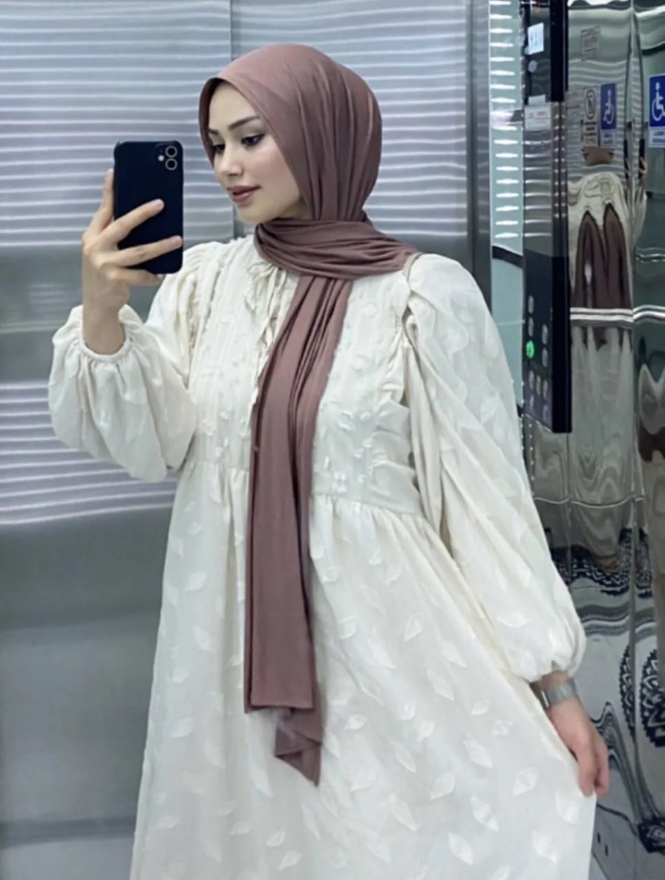 Gamze - Büyükçekmece Escort
